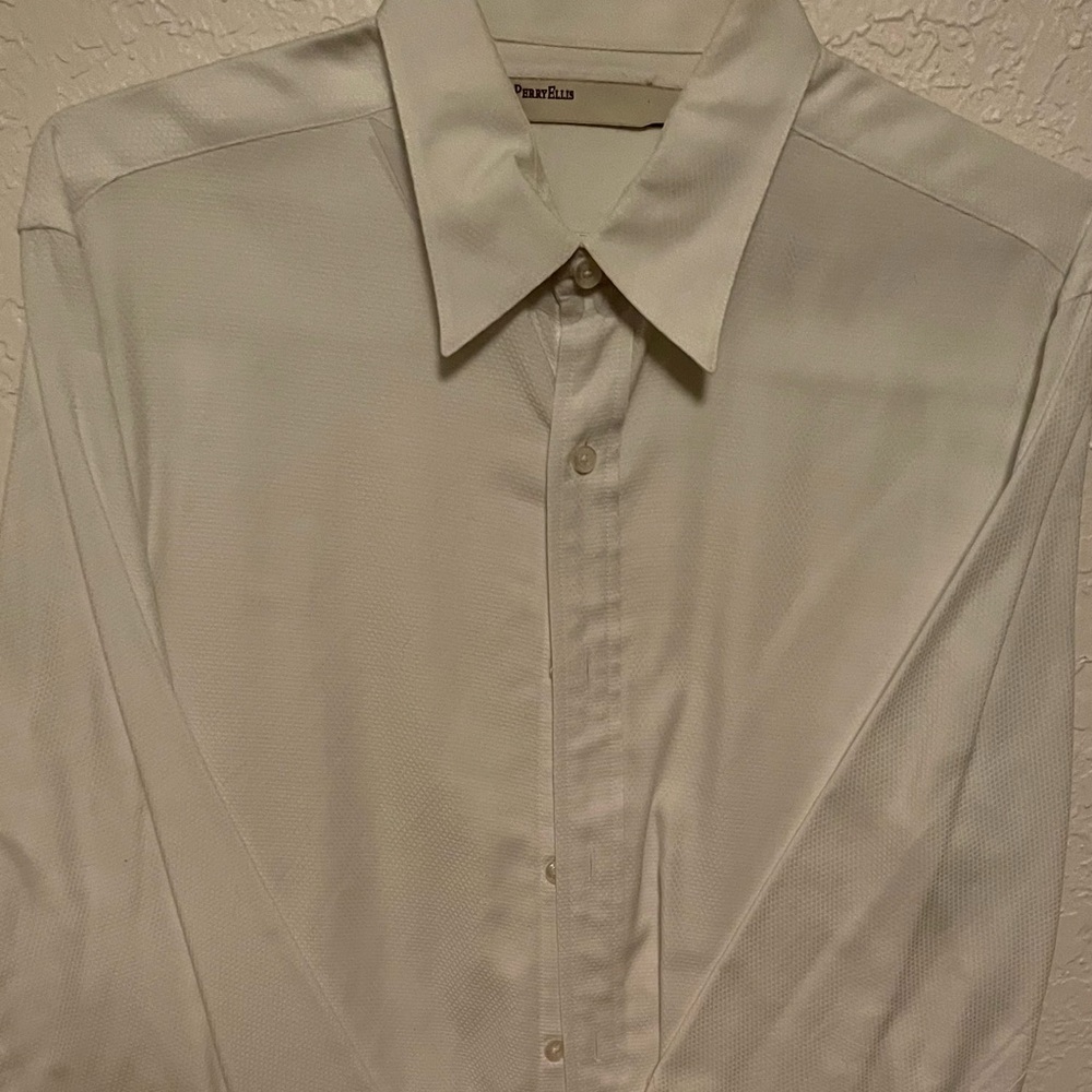 PerryEllis dress shirt